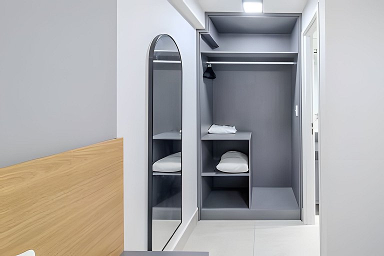 Flat a 50m do mar 206 Legacy - MyFlats