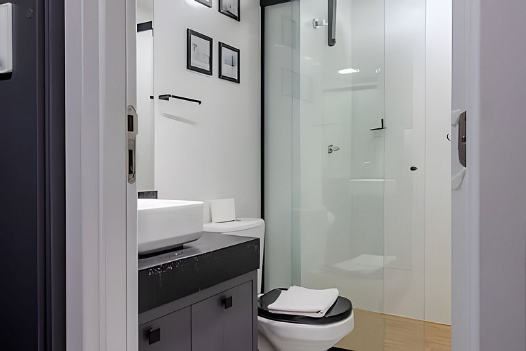 Flat a 50m do mar 206 Legacy - MyFlats