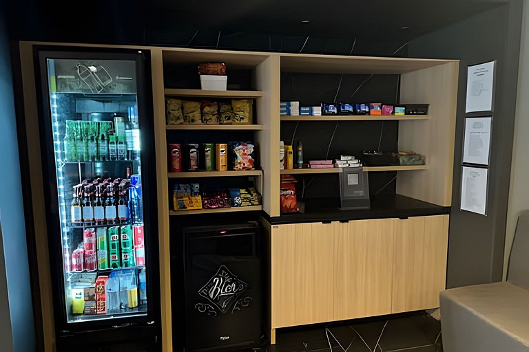 Flat a 50m do mar 404 Legacy - MyFlats