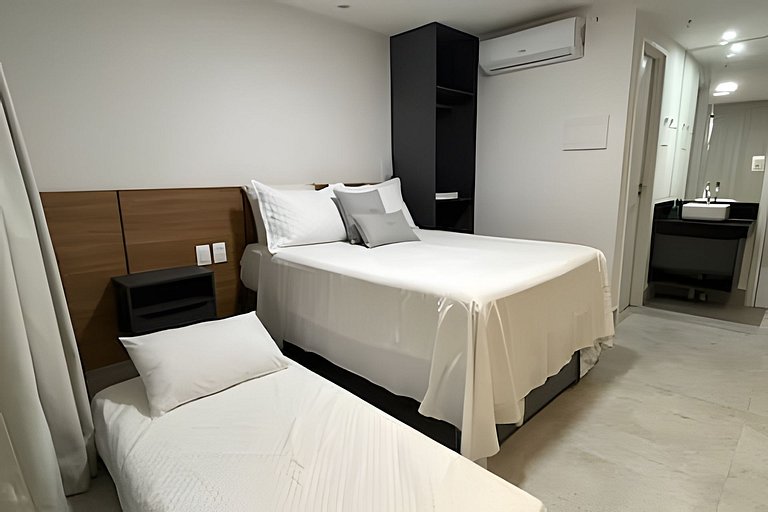 Flat a 50m do mar 318 Legacy - MyFlats