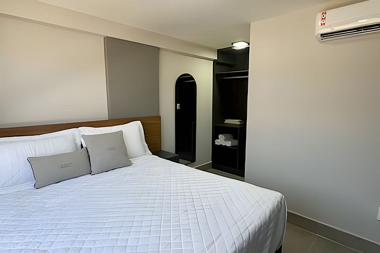 Flat a 50m do mar 210 Legacy - MyFlats