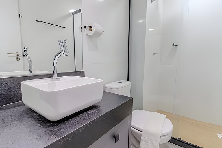 Flat a 50m do mar 210 Legacy - MyFlats