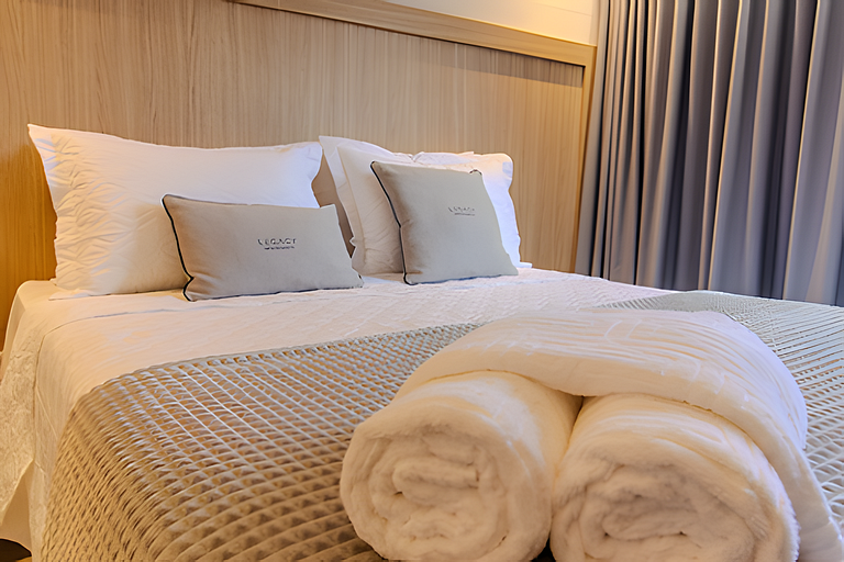 Flat a 50m do mar 604 Legacy - MyFlats