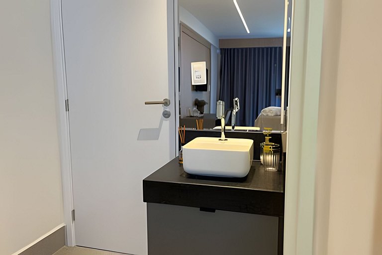 Flat a 50m do mar 604 Legacy - MyFlats