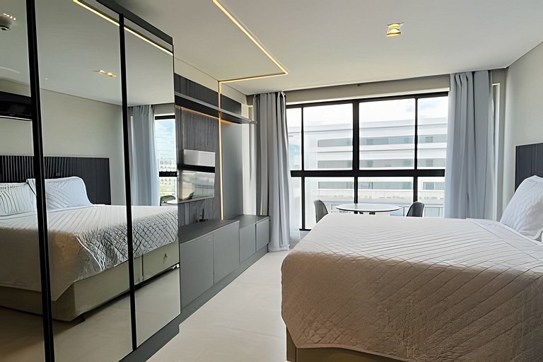 Flat a 50m do mar 611 Get By Side - MyFlats