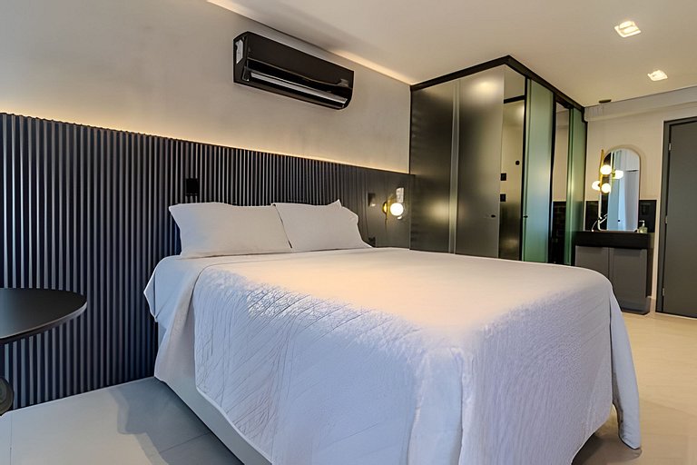 Flat a 50m do mar 611 Get By Side - MyFlats