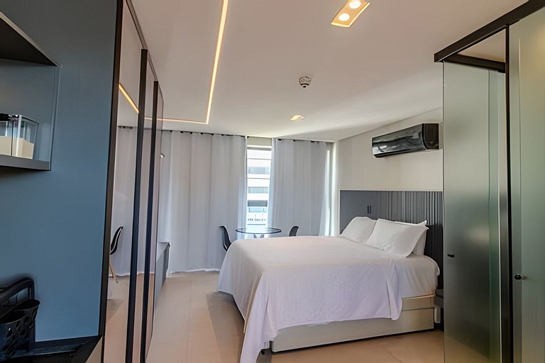 Flat a 50m do mar 611 Get By Side - MyFlats