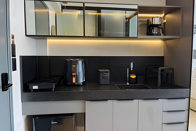 Flat a 50m do mar 611 Get By Side - MyFlats