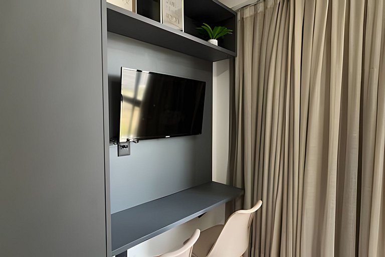 Flat a 50m do mar 314 Get By Side - MyFlats