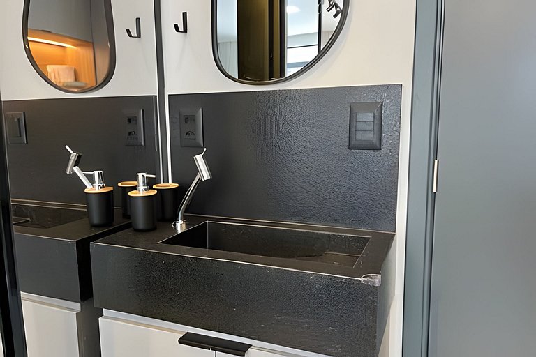 Flat a 50m do mar 509 Get BySide - MyFlats