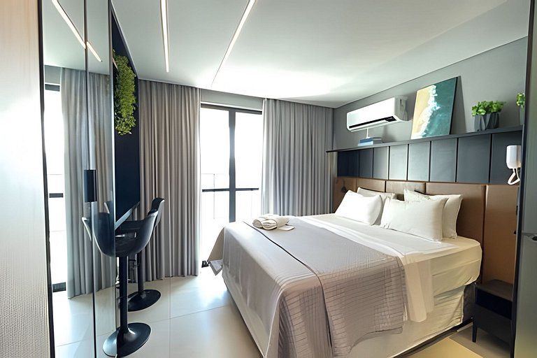 Flat a 50m do mar 703 Get By Side - MyFlats