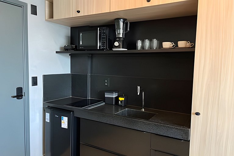 Flat a 50m do mar 703 Get By Side - MyFlats