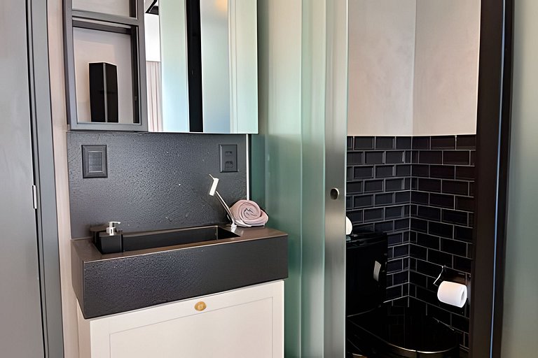 Flat a 50m do mar 228 Get By Side - MyFlats