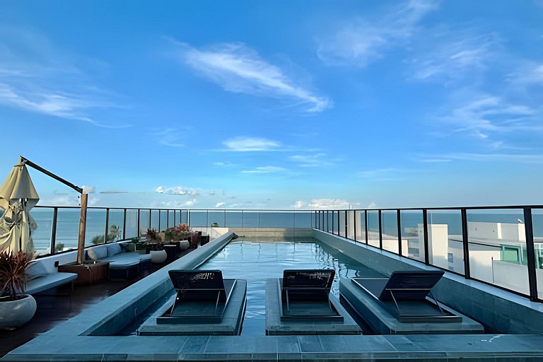 Flat a 50 m do mar 105 Get By Side - MyFlats