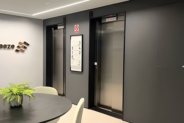 Flat pé na areia com vista mar 501 Breeze -MyFlats