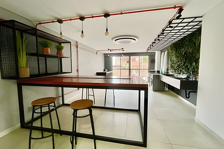 Super cobertura próximo ao mar Box 150 - MyFlats