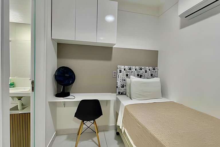 Flat pé na areia c/vista 406B Branco Haus -MyFlats