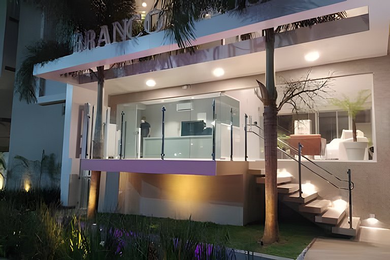 Flat pé na areia c/vista 406B Branco Haus -MyFlats