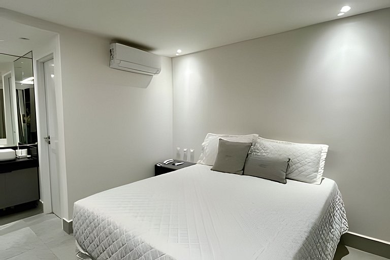 Flat a 50m do mar 317 Legacy - MyFlats