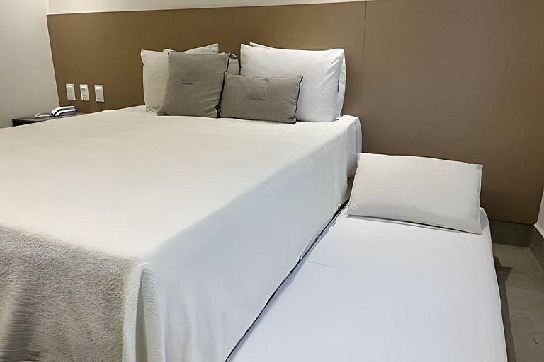 Flat a 50m do mar 317 Legacy - MyFlats