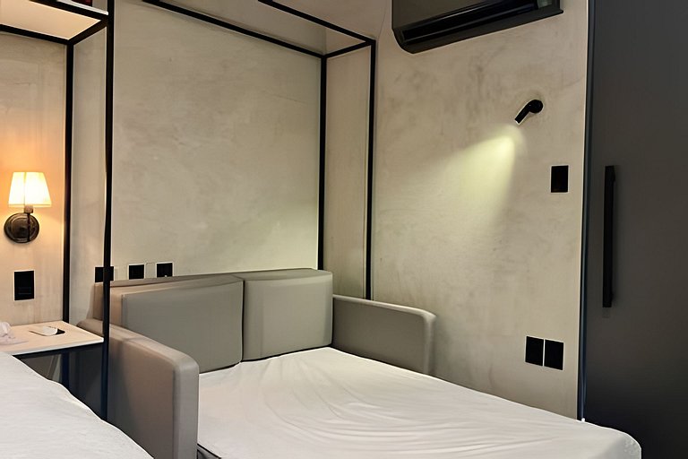 Flat a 50m do mar 703 Legacy - MyFlats