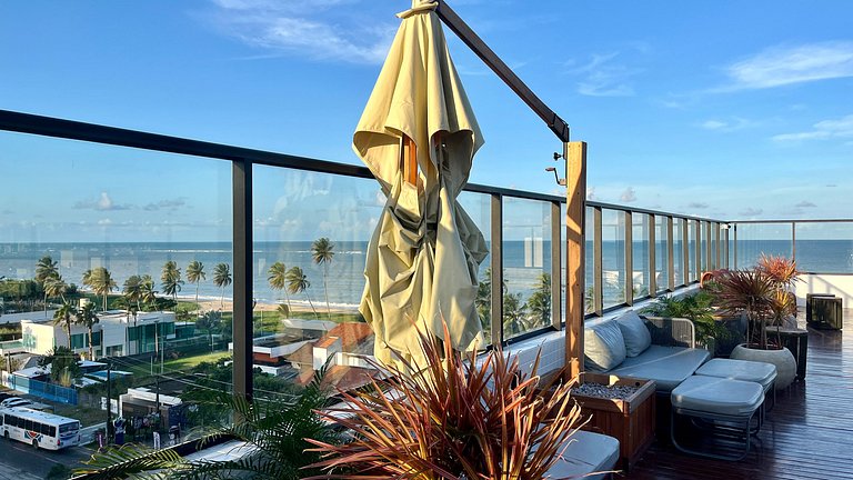 Flat a 50m do mar 504 Get By Side - MyFlats