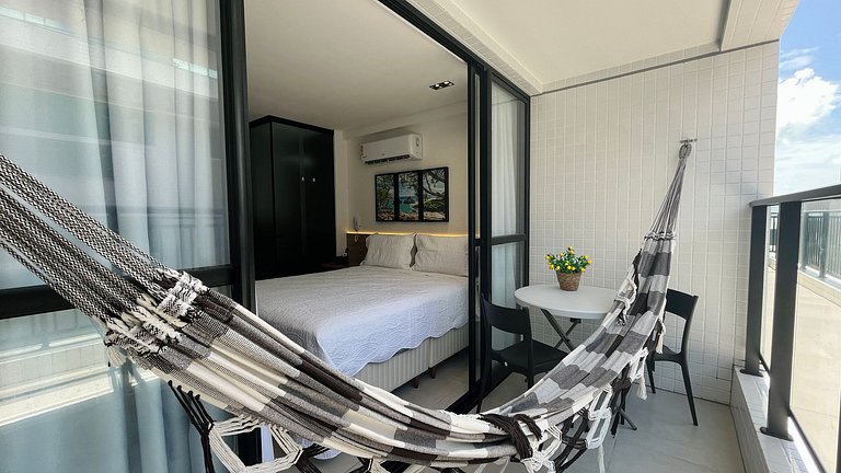 Flat a 50m do mar 504 Get By Side - MyFlats