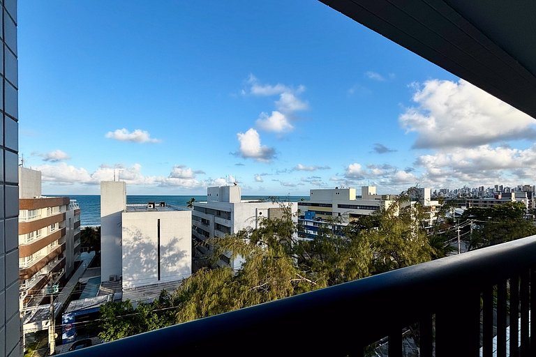 Flat a 50m do mar 601 Get One - MyFlats