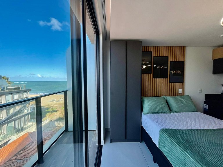 Flat c/ vista lateral mar pé na areia 503 Breeze