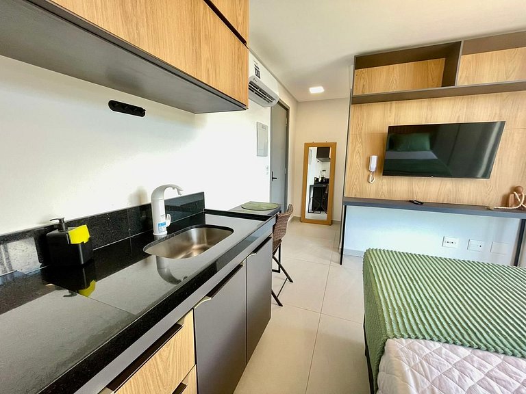 Flat c/ vista lateral mar pé na areia 503 Breeze