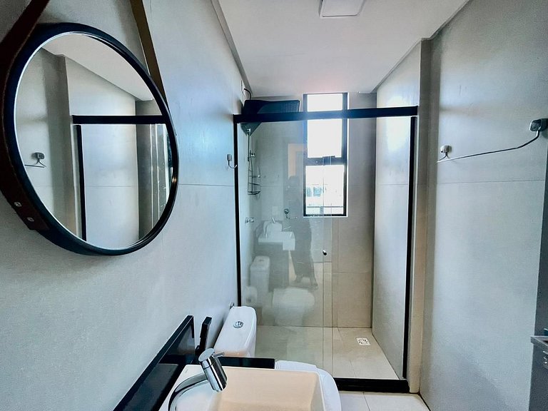 Flat c/ vista lateral mar pé na areia 503 Breeze