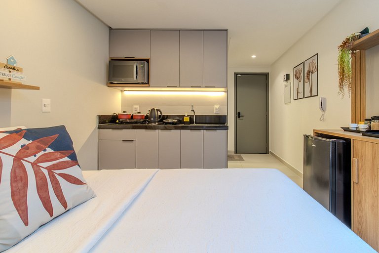 Flat pé na areia c/ vista lateral mar 408 Breeze