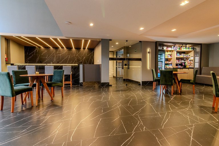 Flat a 50m do mar 309 Legacy - MyFlats