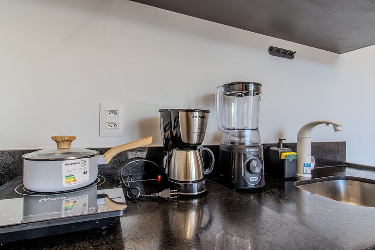 Flat c/ vista lateral mar pé na areia 503 Breeze