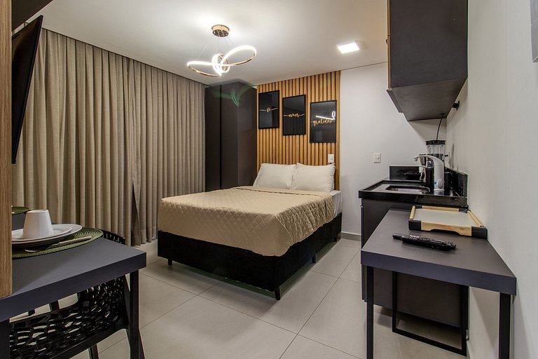 Flat c/ vista lateral mar pé na areia 503 Breeze