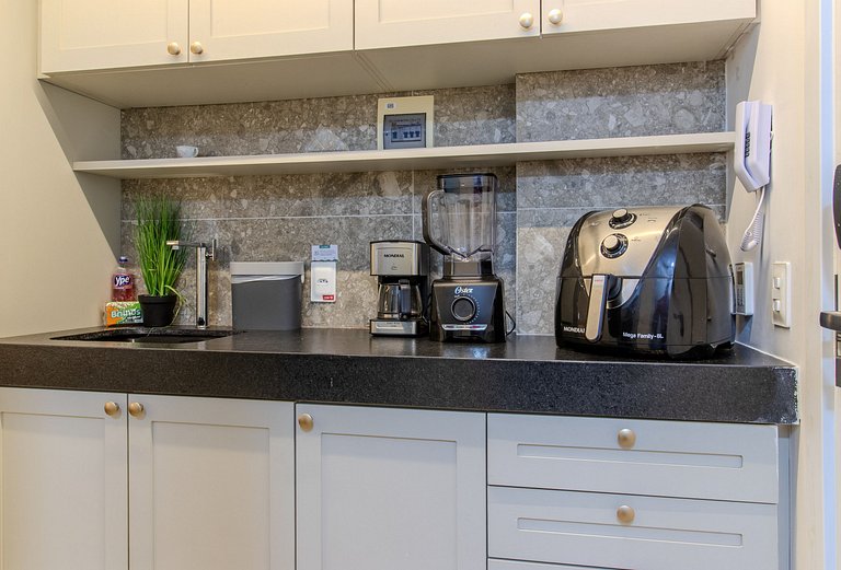 Flat à beira mar Setai Yacht 308 - MyFlats