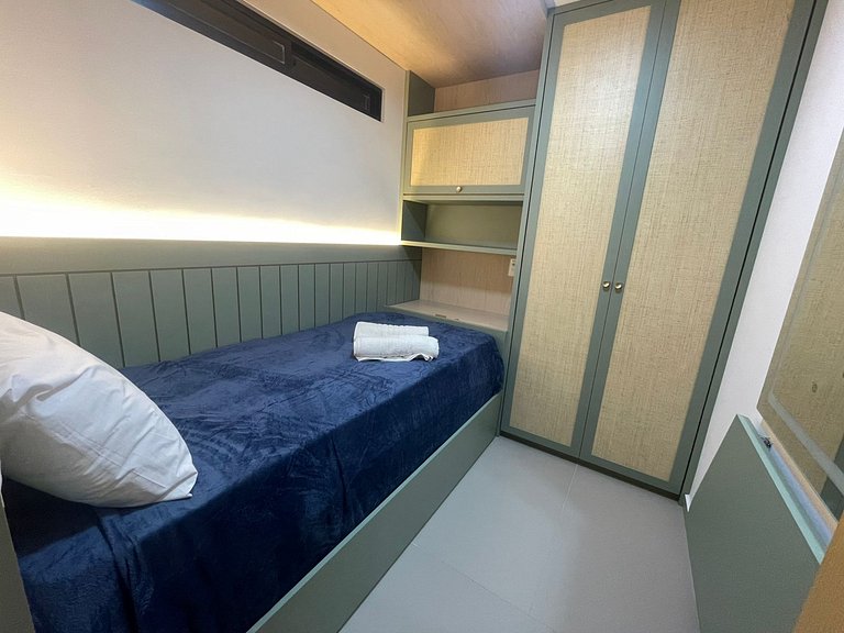 Flat a 200m da praia 414 Oceânica Cabo Branco