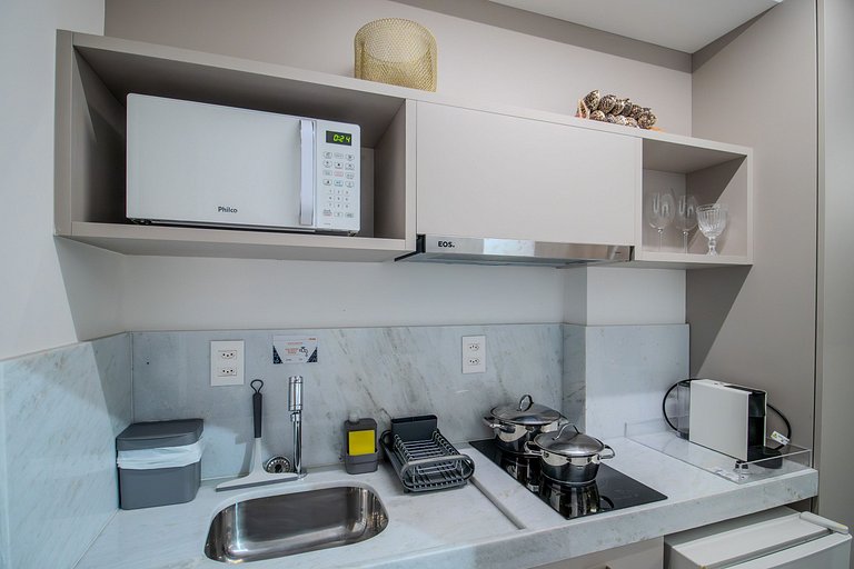 Flat pé na areia c/ vista lateral mar 317 Restinga