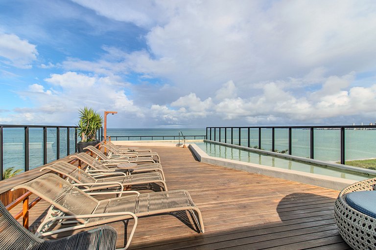Flat pé na areia c/ vista lateral mar 317 Restingá